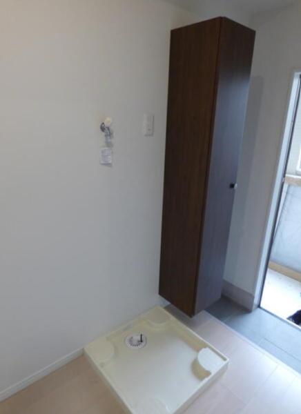 千葉市稲毛区穴川４丁目のアパート