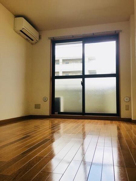 千葉市稲毛区黒砂台１丁目のマンション