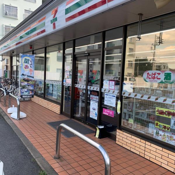 Ｌｉｋｅ作草部２ｎｄ(セブンイレブン千葉天台駅前店)
