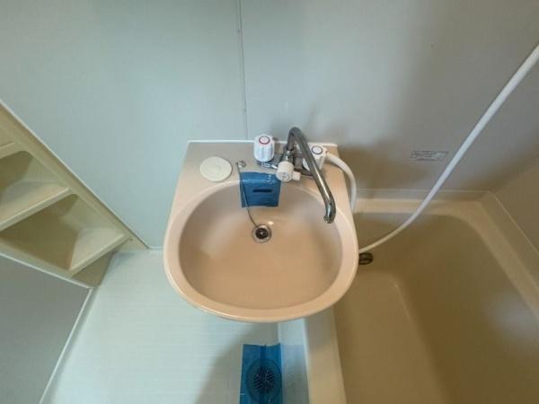 船橋市二和東６丁目のアパート