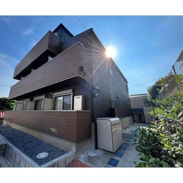 千葉市花見川区南花園1丁目のアパート