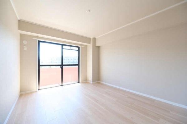 千葉市美浜区幸町１丁目のマンション