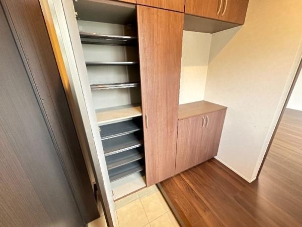 船橋市滝台２丁目のアパート