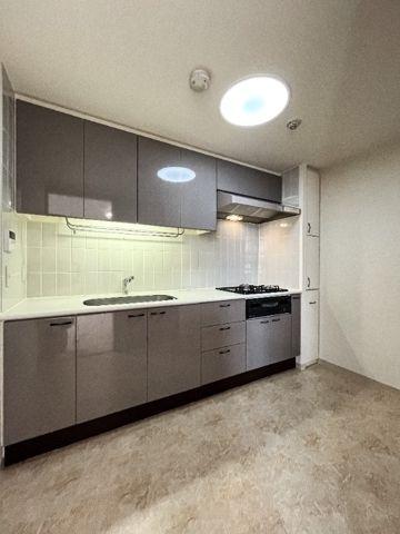 千葉市美浜区打瀬２丁目のマンション