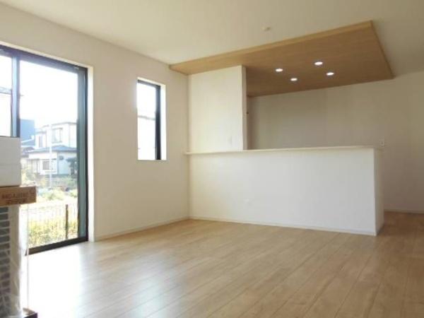千葉市花見川区長作町の貸家