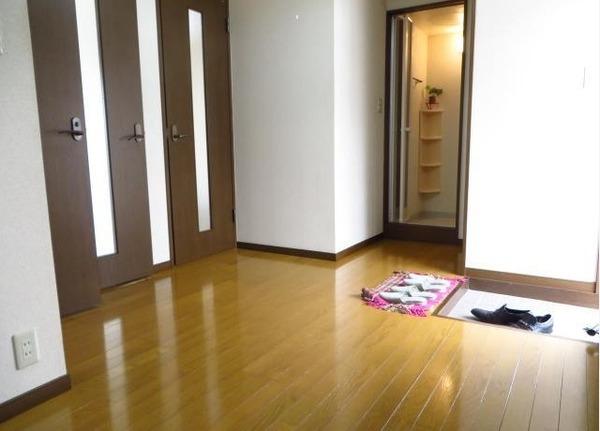 プレステージ幕張(玄関)