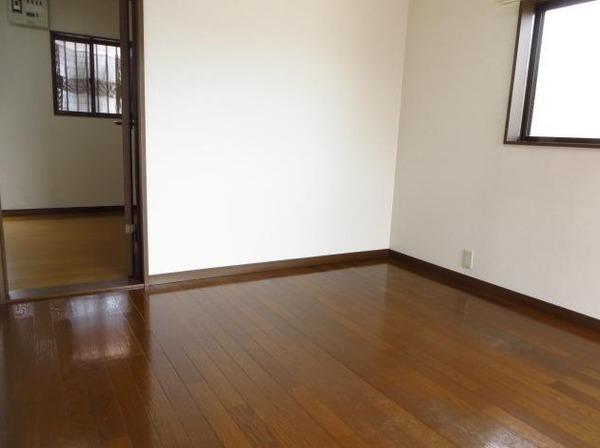 プレステージ幕張(洋室)