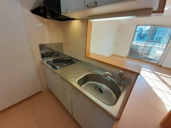 稲城市百村のアパート
