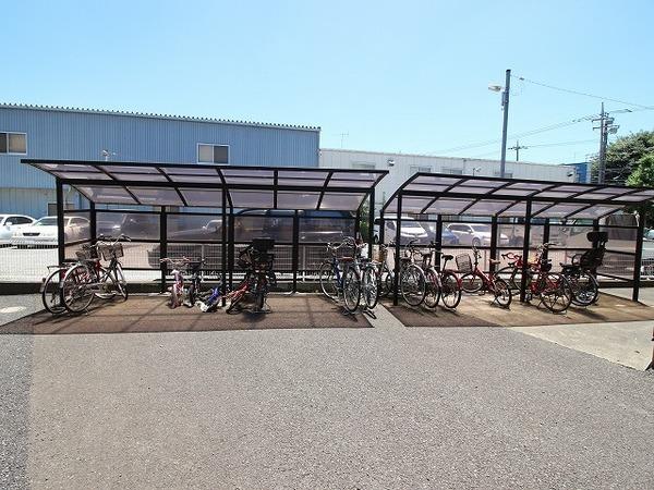 稲城市大丸のアパート