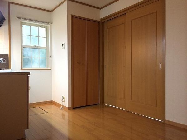 稲城市矢野口のアパート