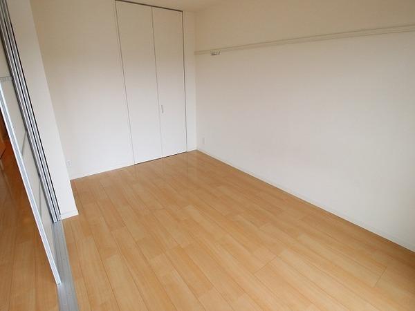 稲城市矢野口のマンション