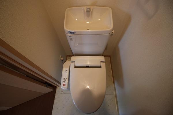 稲城市矢野口のアパート