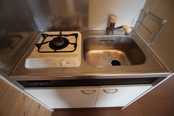 稲城市矢野口のアパート