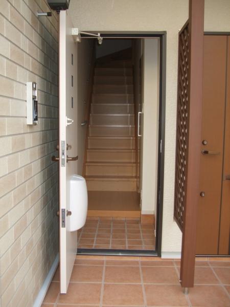 稲城市矢野口のアパート