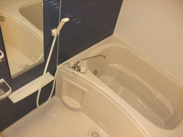 稲城市矢野口のアパート