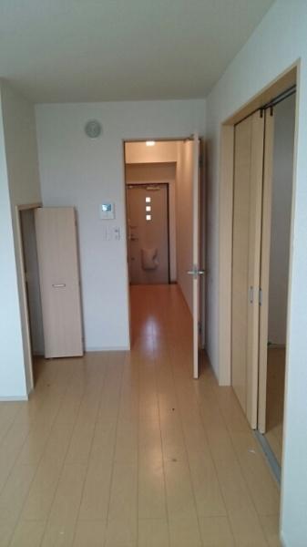 稲城市押立のアパート