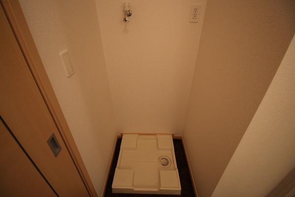 稲城市矢野口のアパート