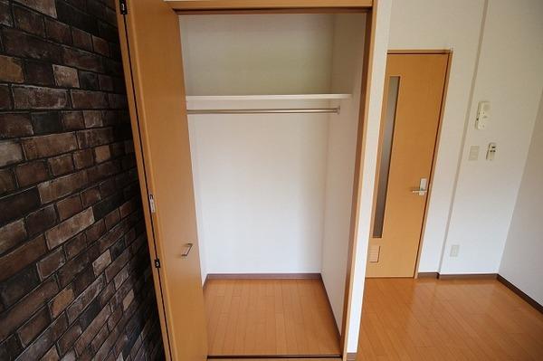 稲城市大丸のマンション