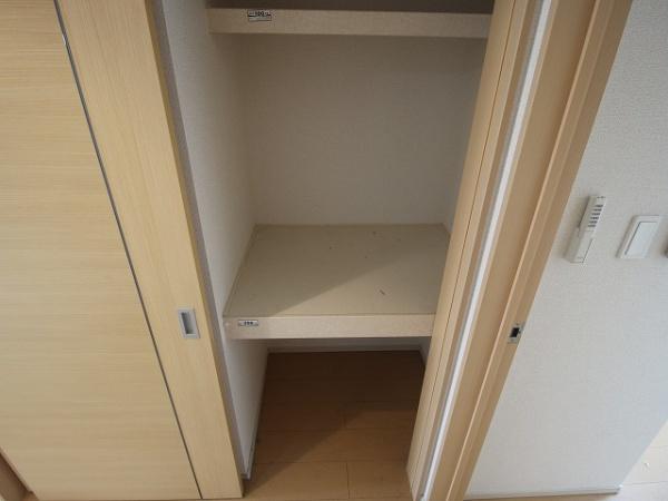 稲城市大丸のアパート