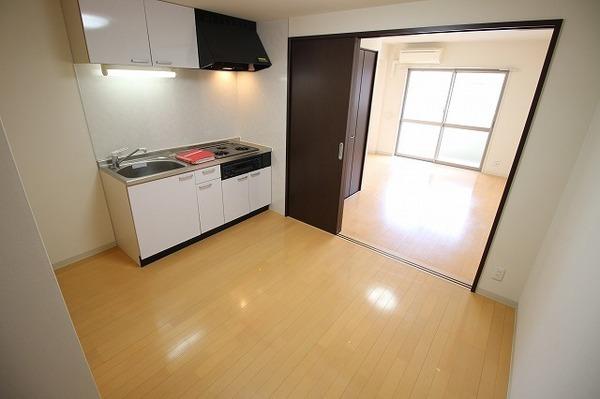 稲城市矢野口のマンション