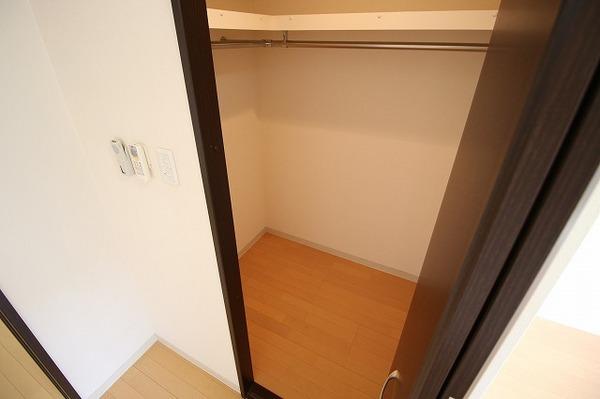 稲城市矢野口のマンション