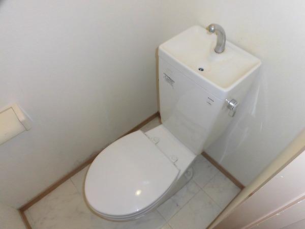稲城市矢野口のアパート