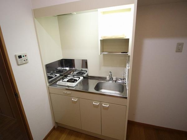 稲城市大丸のアパート