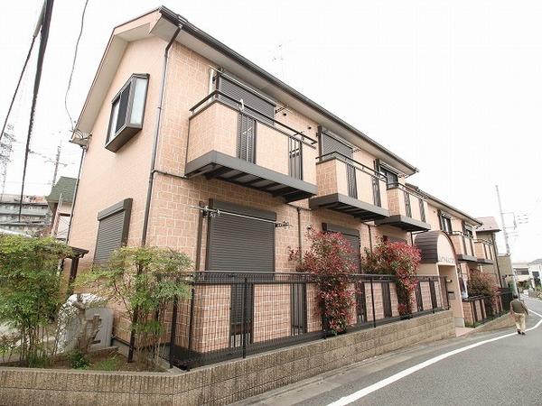 稲城市大丸のアパート