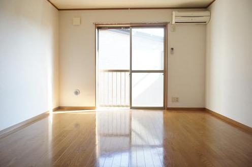 稲城市矢野口のアパート