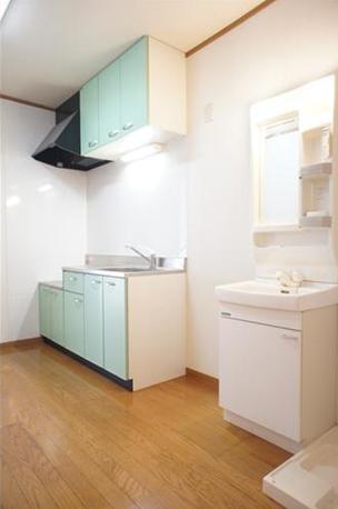 稲城市矢野口のアパート