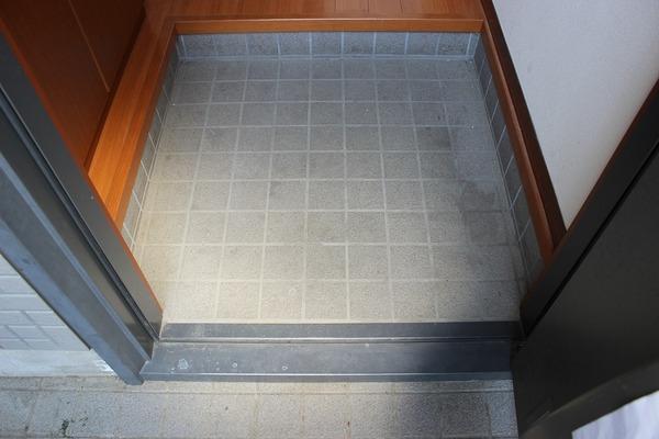 川崎市多摩区菅５丁目のテラスハウス