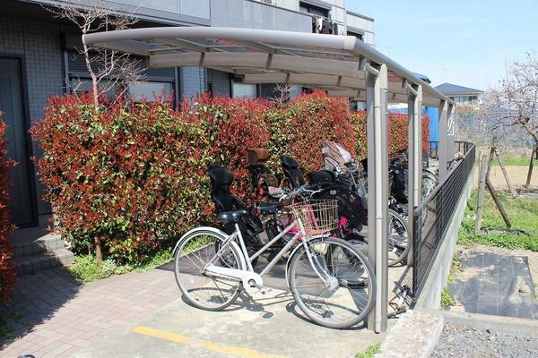 川崎市多摩区菅５丁目のテラスハウス