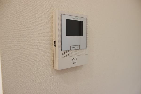 稲城市矢野口のアパート