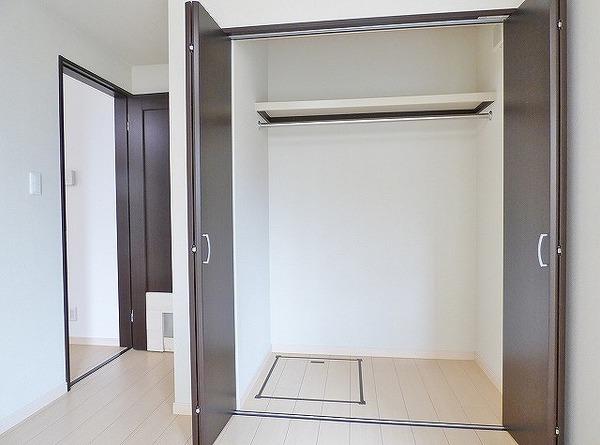 稲城市矢野口のアパート