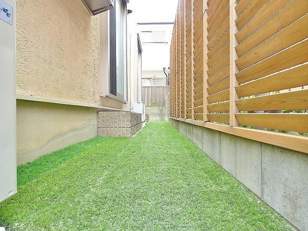 稲城市矢野口のアパート