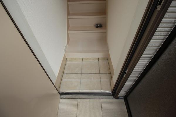 稲城市大丸のアパート