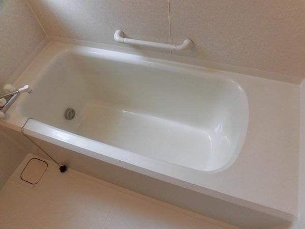 稲城市大丸のテラスハウス