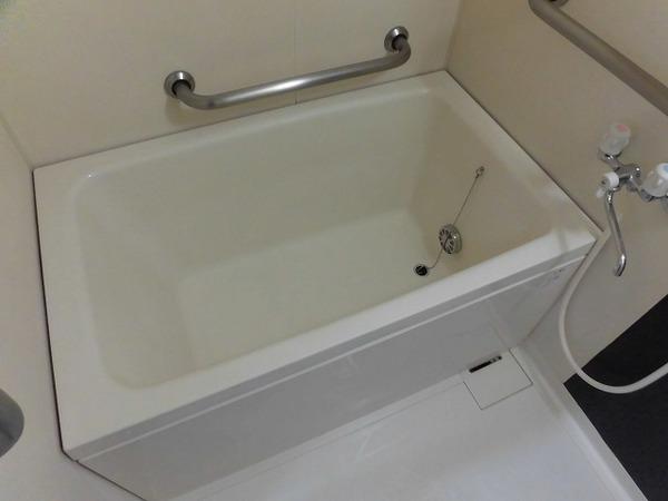 稲城市東長沼のマンション