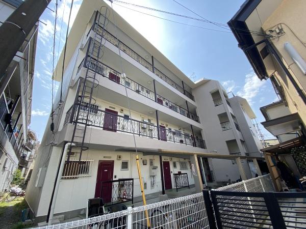 川崎市多摩区菅北浦２丁目のマンション