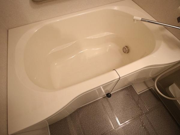 稲城市東長沼のマンション