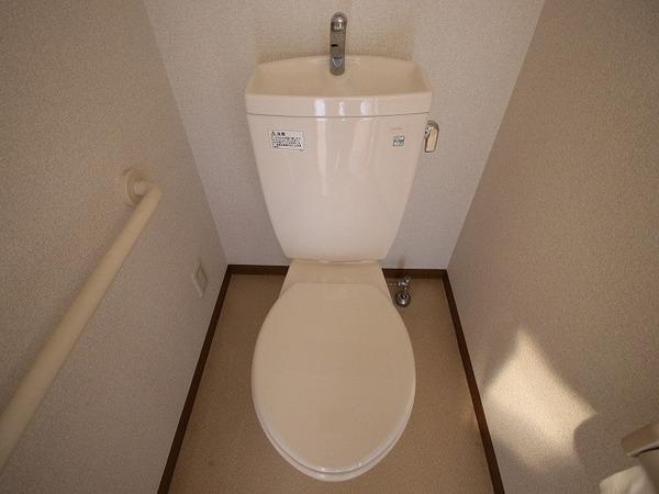 稲城市東長沼のマンション