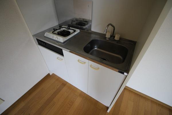 稲城市矢野口のアパート