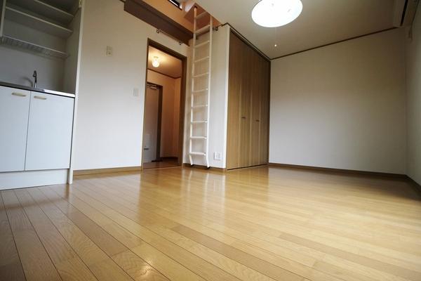 稲城市矢野口のアパート