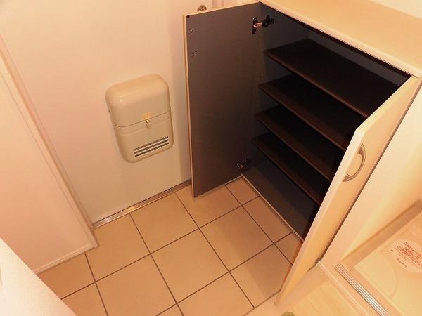 稲城市矢野口のマンション
