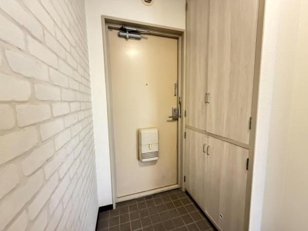 稲城市東長沼のマンション