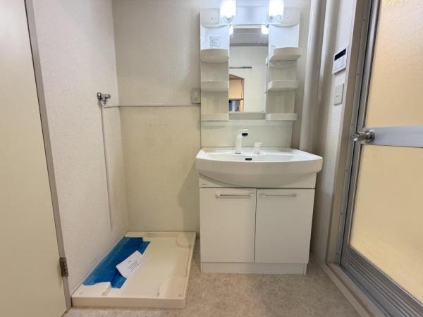 稲城市東長沼のマンション