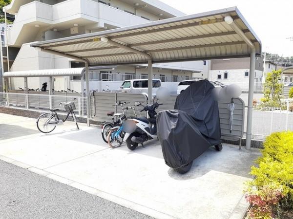 稲城市矢野口のアパート