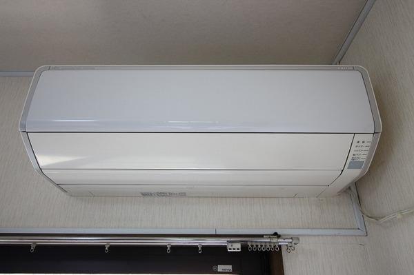 稲城市東長沼のマンション