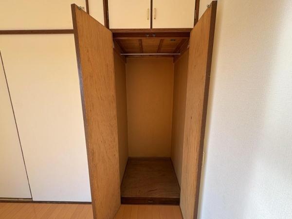 稲城市東長沼のマンション