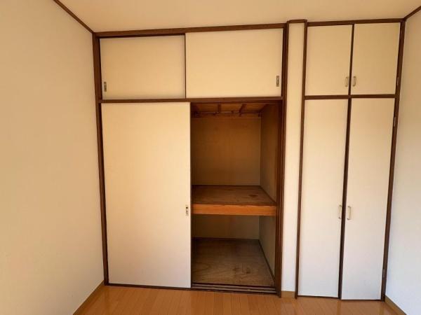 稲城市東長沼のマンション